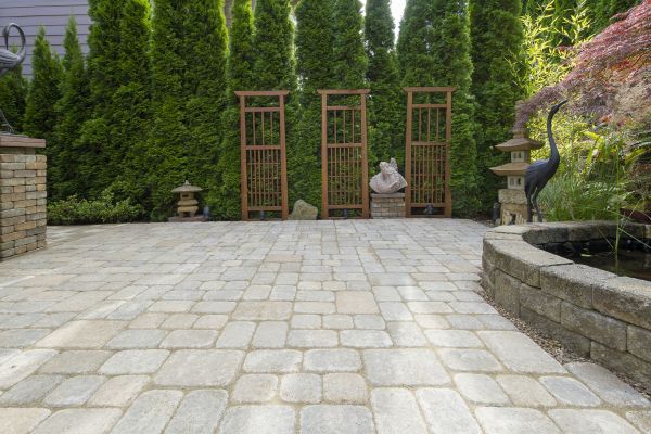 Backyard Hardscape Service in North Charleston
